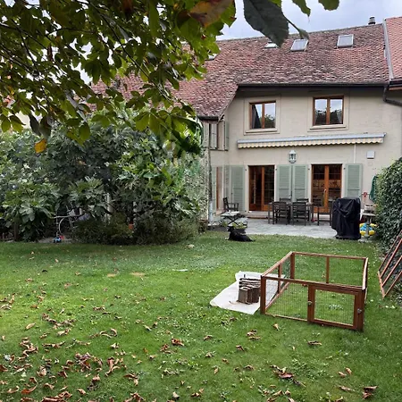 別荘 Fully Furnished Maison Villageoise 5mins From Nyon Duillier